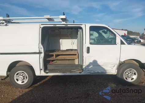 2022 Chevrolet Express Cargo Rwd 2500 Regular Wheelbase Wt from USA, damaged, VIN 1GCWGAFP8N1139097